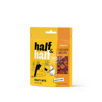 Half&Half Meaty Bits Adult Cats Chicken Лакомства для кошек в форме мясных кусочков с курицей 50 г